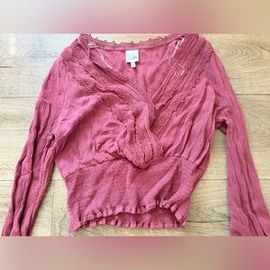 Belle Joyful Long Sleeve Floral Detail Top: Size Medium